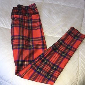 Goldsheep Red Plaid Legging Size M!